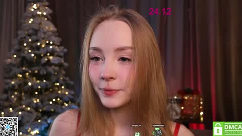 Snapshot of lissa_meooow chatting on December 24, 3:27 am your Liza again. Next stream Dec. 1 at 2 or 3 GMT online show from December 24, 3:27 am