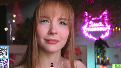 Snapshot of lissa_meooow chatting on September 27, 4:50 am your Liza again. Next stream Dec. 1 at 2 or 3 GMT online show from September 27, 4:50 am