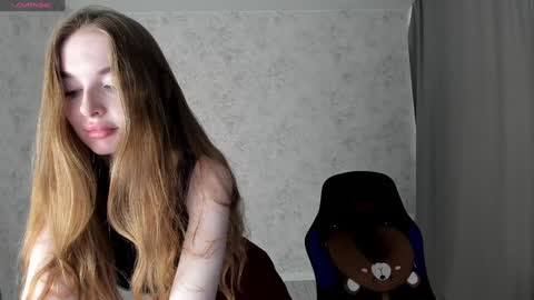 Snapshot of lissacain chatting on January 22, 5:05 am Lissa online show from January 22, 5:05 am