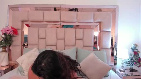 lissaharris online show from November 27, 3:08 am