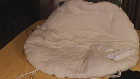 Lissa Ross online show from September 23, 8:01 pm