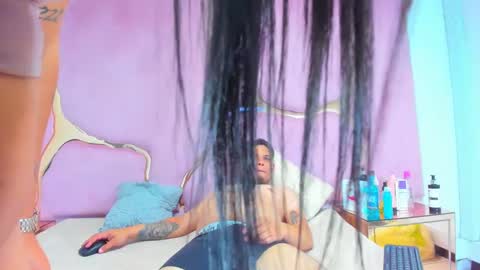 Snapshot of lissandjohnson chatting on January 14, 4:47 am LISSA JHONS online show from January 14, 4:47 am