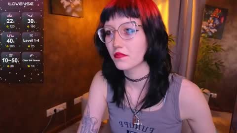 Snapshot of lissaros chatting on February 9, 10:09 am lissaros online show from February 9, 10:09 am