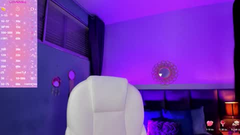 Snapshot of lissy__dream chatting on November 27, 10:01 pm lissy__dream online show from November 27, 10:01 pm