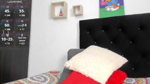 Lis  online show from March 1, 1:00 am