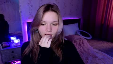 Snapshot of litabrom chatting on December 18, 4:31 am Lena online show from December 18, 4:31 am