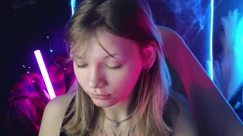 Snapshot of litabrom chatting on October 23, 2:11 am Lena online show from October 23, 2:11 am