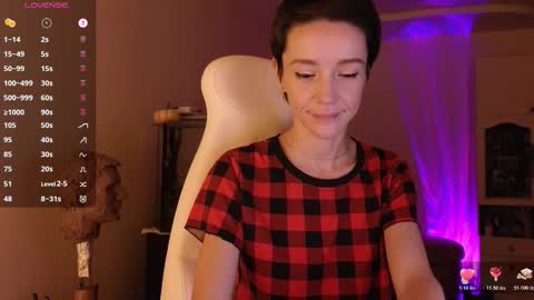 Snapshot of litllle_alis_a chatting on November 27, 9:06 pm Alisa online show from November 27, 9:06 pm