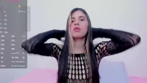 Snapshot of little_angelhot chatting on December 26, 7:45 am angelica online show from December 26, 7:45 am