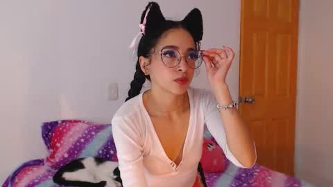 TU ANGELITO online show from October 28, 10:01 pm