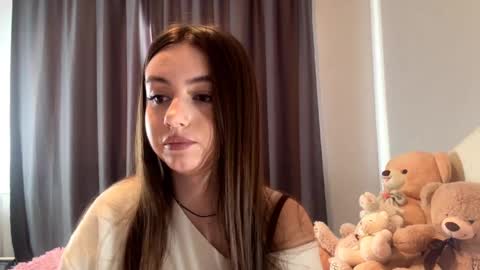 Snapshot of little_anioneta chatting on September 27, 2:16 am Catherine online show from September 27, 2:16 am