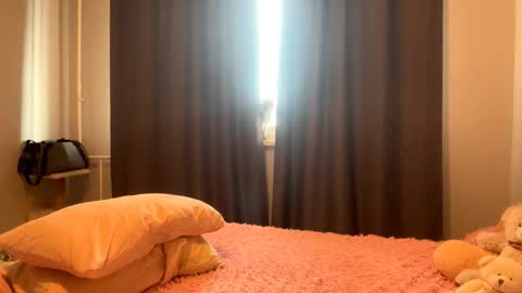 Snapshot of little_anioneta chatting on October 8, 2:31 am Catherine online show from October 8, 2:31 am