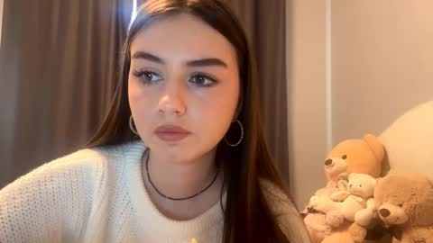 Snapshot of little_anioneta chatting on October 20, 3:07 am Catherine online show from October 20, 3:07 am