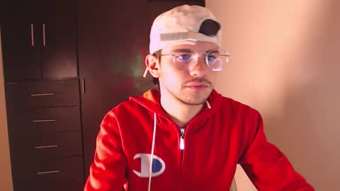 Daniel online show from November 22, 5:50 am