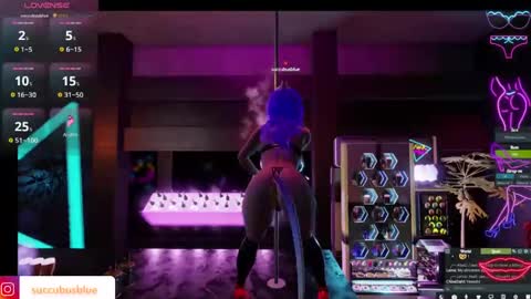 Snapshot of little_doll25 chatting on February 16, 4:31 am Succubus Blue online show from February 16, 4:31 am