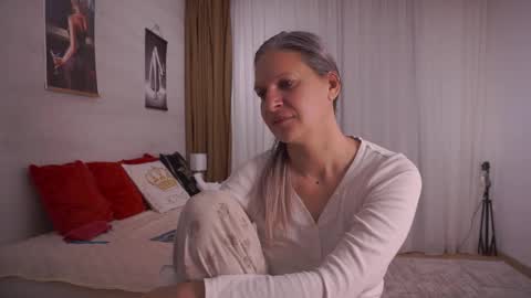 little_heart_andreea online show from December 5, 10:57 am