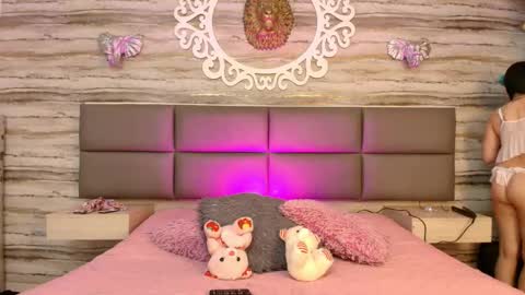 little_mayy online show from February 4, 12:33 pm