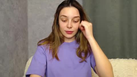 Mia   Im online every day 1530 PM in New York  2030 PM in London online show from December 2, 8:11 pm