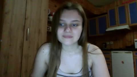 little_shygirl_ online show from October 12, 5:01 pm