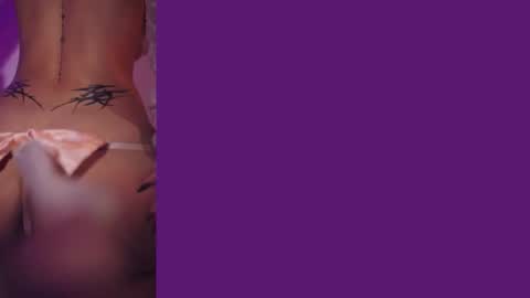 Snapshot of little_vel chatting on September 21, 6:31 pm Im your little Velinda online show from September 21, 6:31 pm