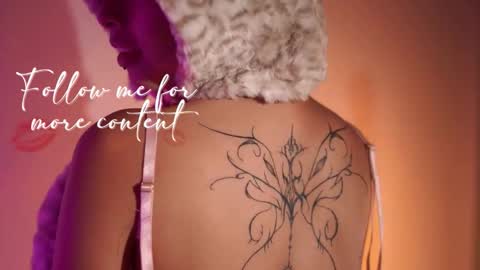 Snapshot of little_vel chatting on November 1, 8:11 pm Im your little Velinda online show from November 1, 8:11 pm