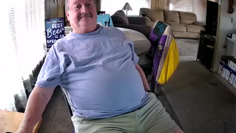 Snapshot of littled83057 chatting on September 23, 7:28 pm Littled83057 online show from September 23, 7:28 pm