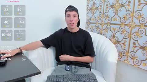 Snapshot of littledanny_ chatting on November 24, 7:35 pm DANNY online show from November 24, 7:35 pm