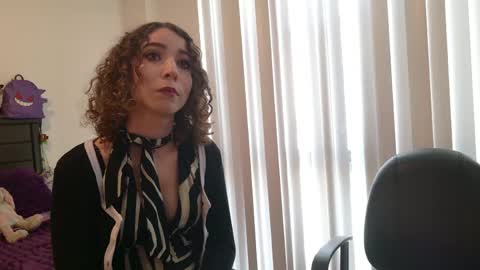 littledeathtrap online show from April 21, 6:44 pm