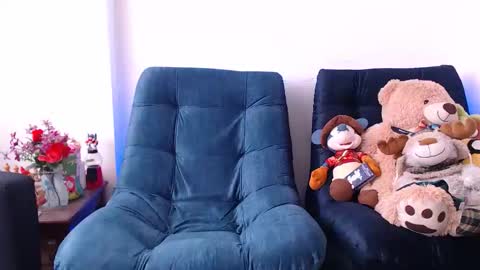 Manu online show from March 12, 4:35 pm