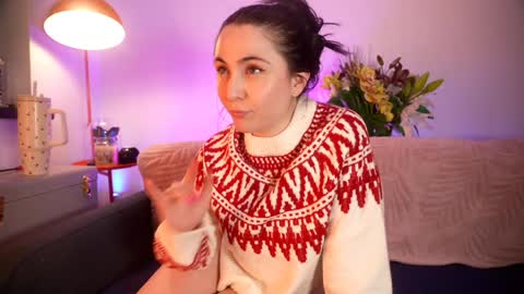 Emily Hill online show from November 12, 9:25 pm