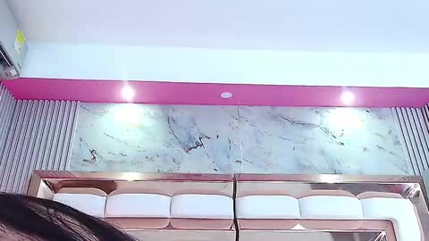 Emily  online show from February 27, 9:22 am