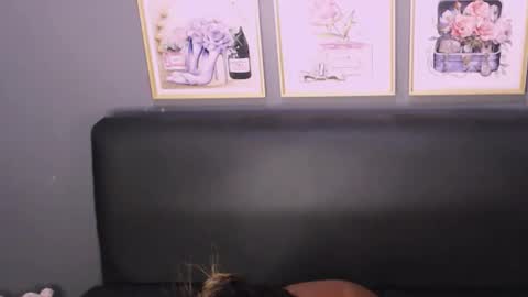 Snapshot of littleindianmilf chatting on January 8, 12:26 pm littleindianmilf online show from January 8, 12:26 pm