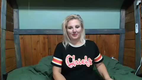 lisanixs online show from October 20, 12:55 am