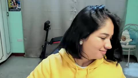 Snapshot of littleprety6969 chatting on September 17, 4:25 am Mia Wednesday to Sunday 730 am to 1030 am Colombian Hour D online show from September 17, 4:25 am