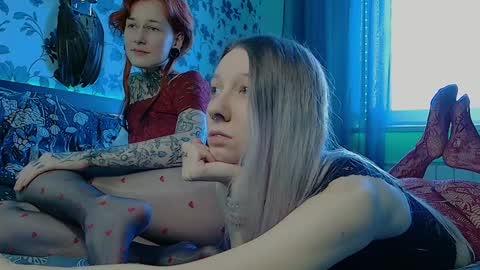 Niki  free tg channel with some photos gifs and info about streams  online show from January 14, 6:34 am