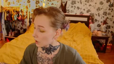 Niki  free tg channel with some photos gifs and info about streams  online show from September 29, 2:38 am