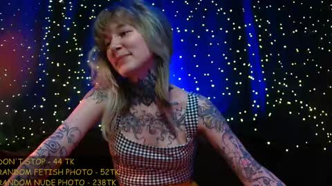 Snapshot of littlespacemouse chatting on May 24, 4:23 pm Niki free tg channel with some photos gifs and info about streams online show from May 24, 4:23 pm