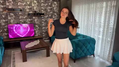 little sweety online show from October 10, 3:00 pm