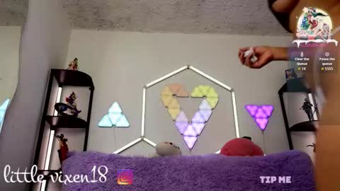 littlevixen18 online show from January 8, 2:30 pm