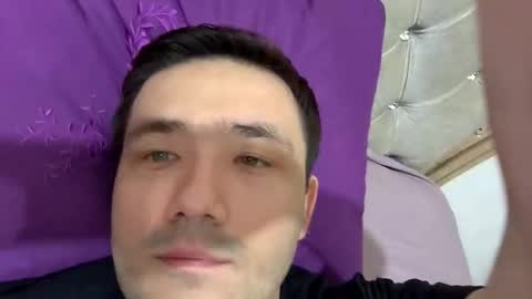 live_1119 online show from November 14, 9:02 pm