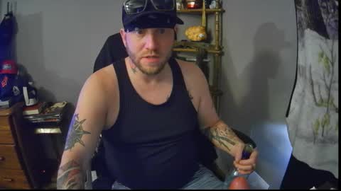 livingpuddle online show from November 17, 3:07 pm