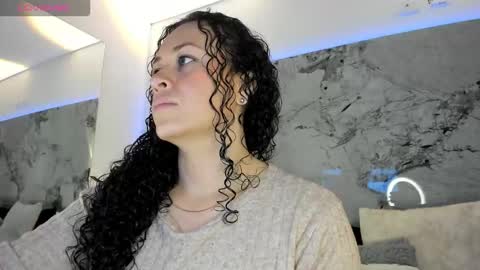 Liz  online show from November 25, 10:37 am