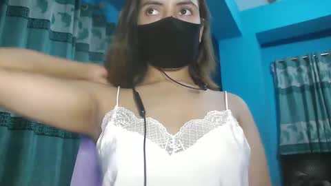 liza590865 online show from December 1, 5:51 pm