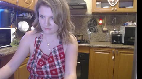LizaCakes online show from December 30, 4:08 pm