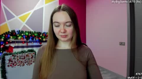 Snapshot of lizaghost chatting on December 9, 12:40 pm Girl next door online show from December 9, 12:40 pm