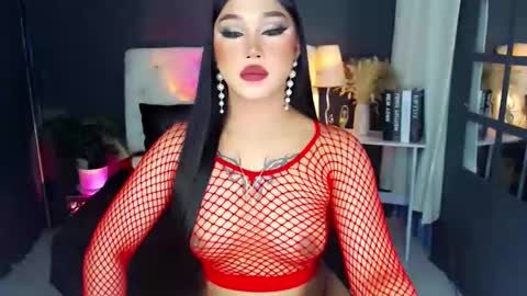 Liza online show from December 1, 10:53 pm