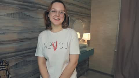 Lizbeth or Lizzy online show from December 12, 1:53 am