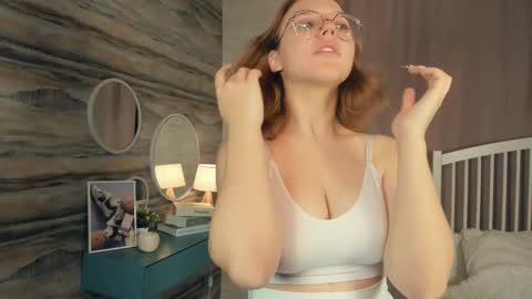 Lizbeth or Lizzy online show from December 12, 11:14 pm