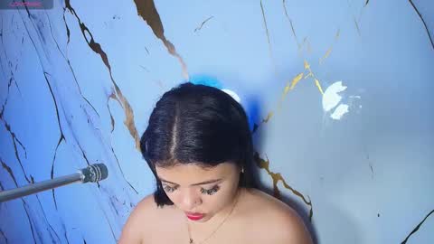 Lizz  online show from December 5, 12:03 pm