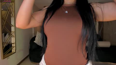 Lizzi  online show from November 28, 9:17 pm